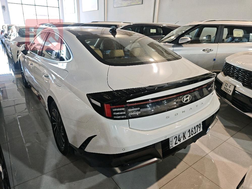 هيونداي سوناتا